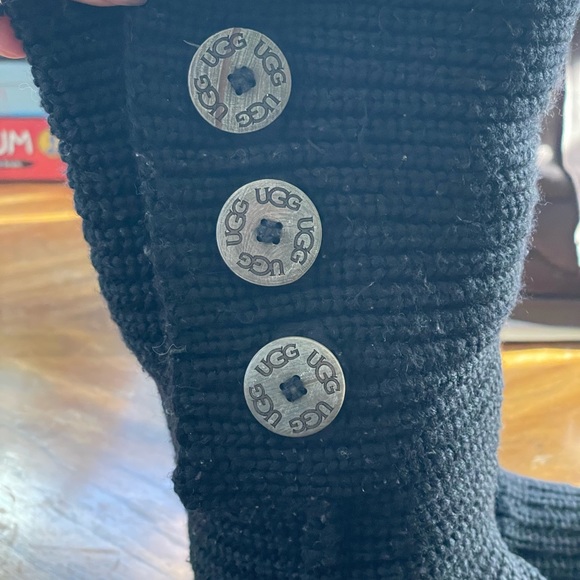 ✅SOLD✅2 Pairs Authentic UGG Boots - Picture 13 of 16